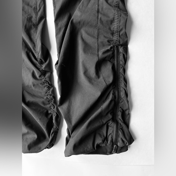 lululemon dance studio pants black side zippers - Picture 4 of 9